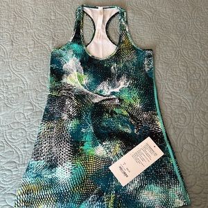 lululemon. cool racerback SeaWheeze. Green. Blue. Yellow. NWT.
